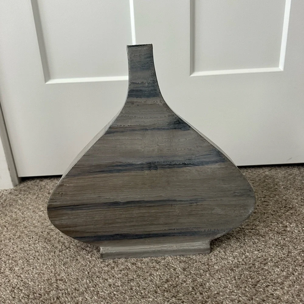 Aluminum vases